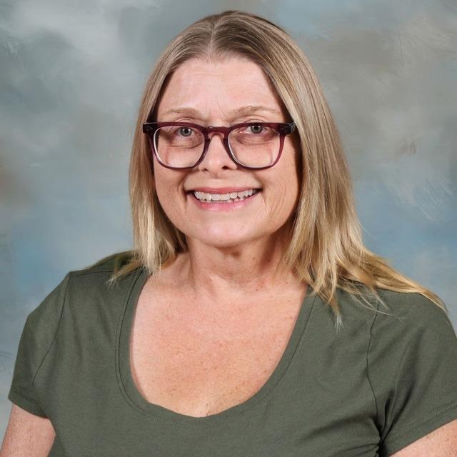 JulieRimando's Profile Photo