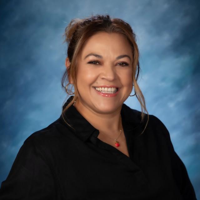 ElizabethGonzalez's Profile Photo