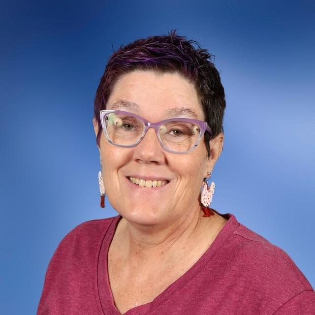 LisaIreland's Profile Photo