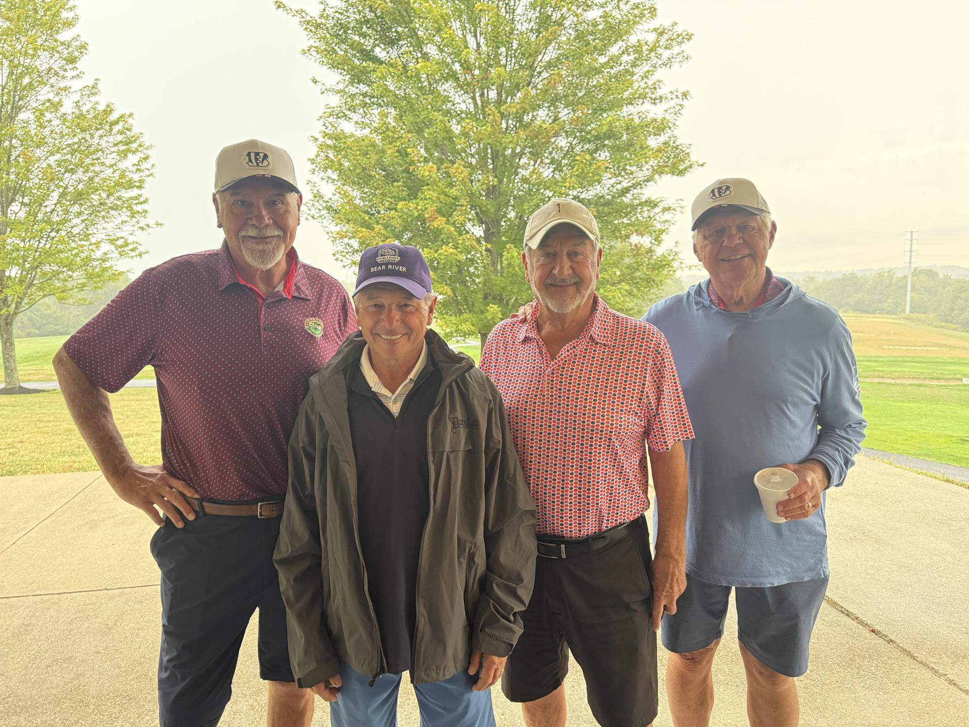 Golfers at the Vikings Boosters Golf Outing