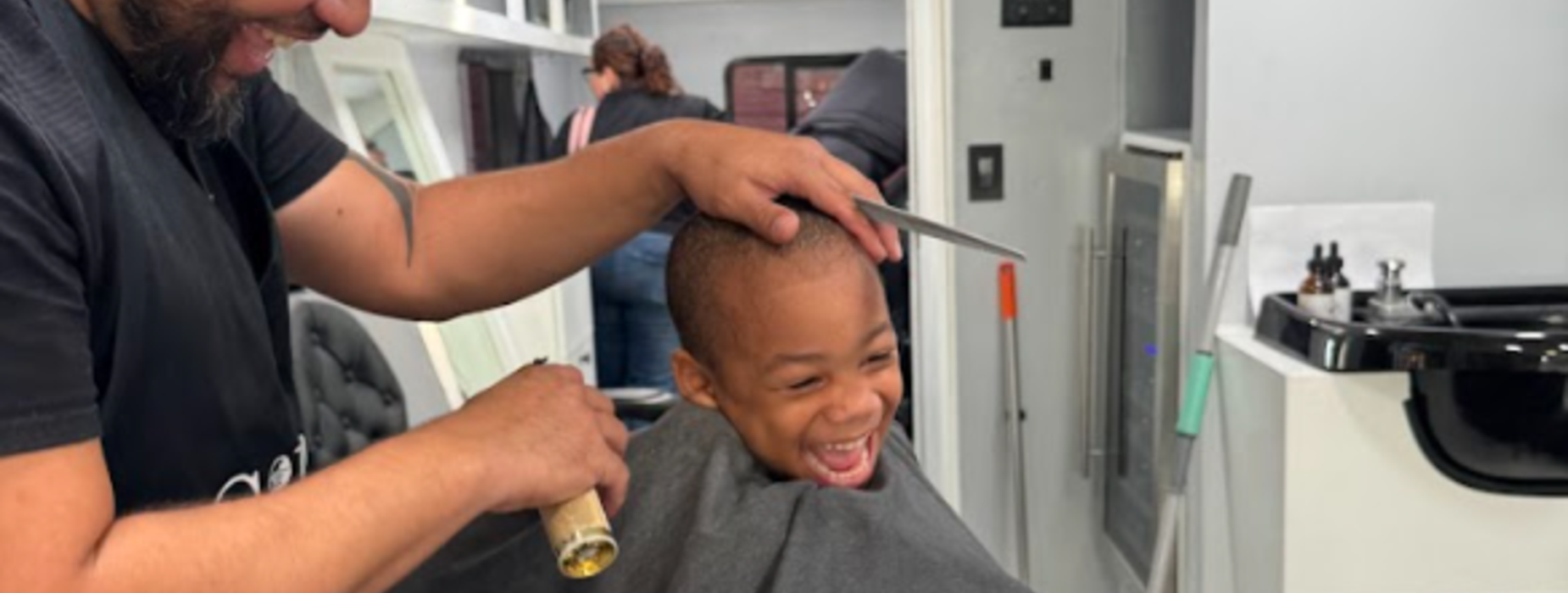 Mobile barber