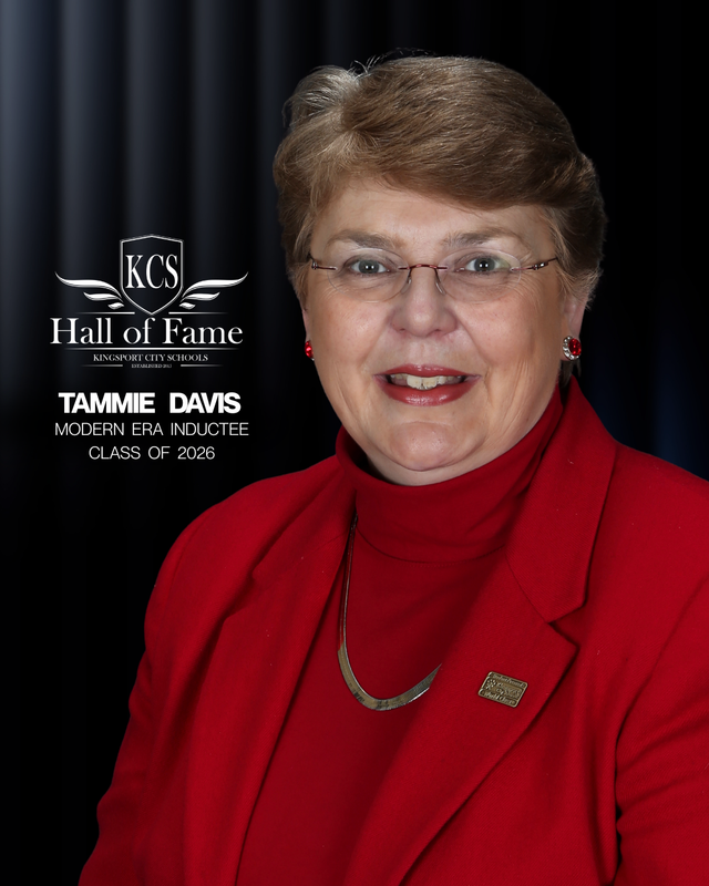 Headshot of Tammie Davis.
