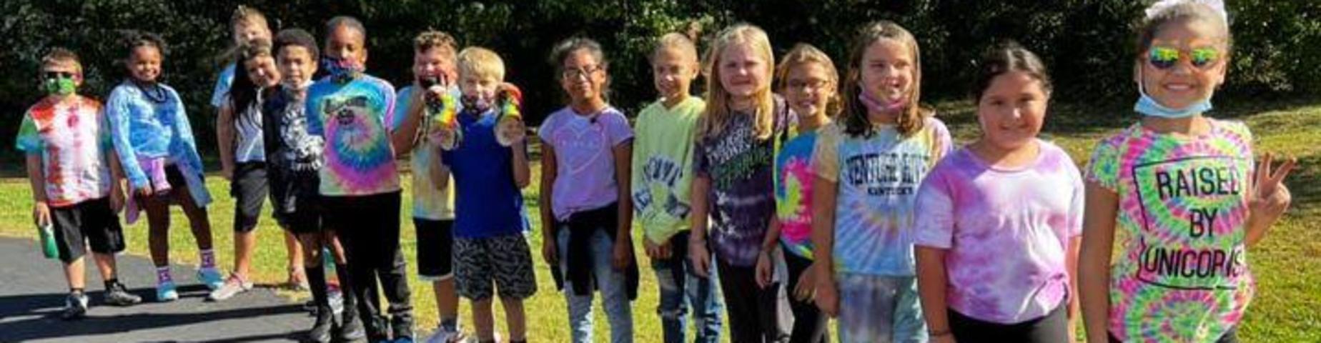 Mr. Felts' class taking advantage of tie dye day!