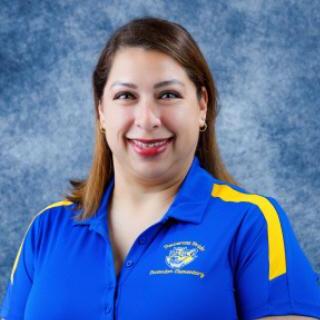 DelinaMolina's Profile Photo