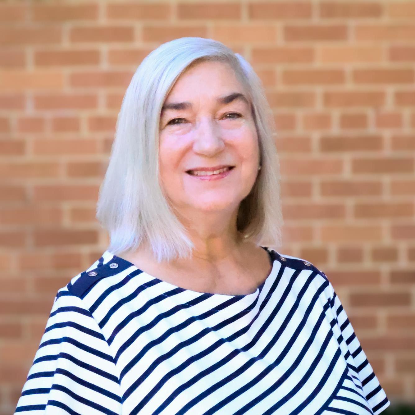 LoriGrove's Profile Photo