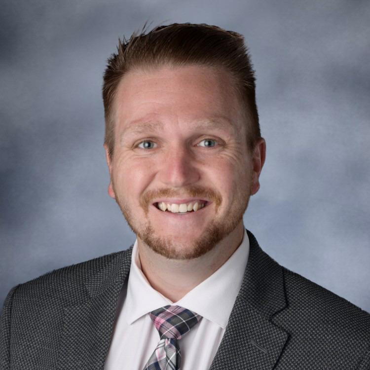 ZachPogue '15's Profile Photo