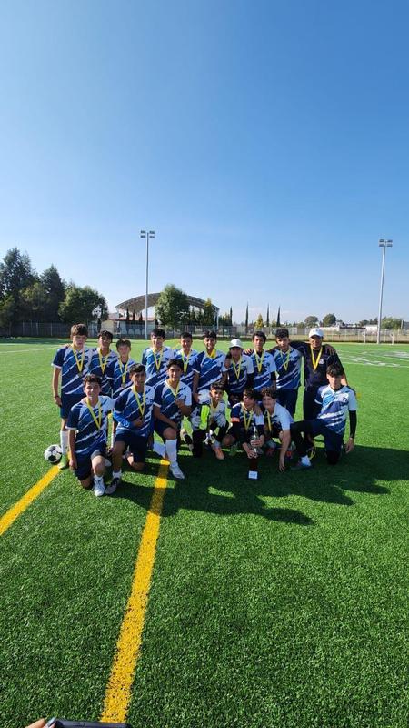 Felicidades a nuestro equipo de futbol Featured Photo