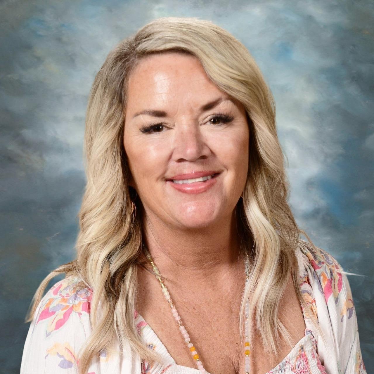 JackieOliver (Nooner)'s Profile Photo