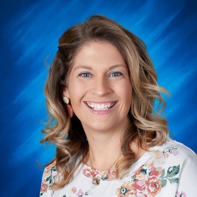 JulieCarlson's Profile Photo