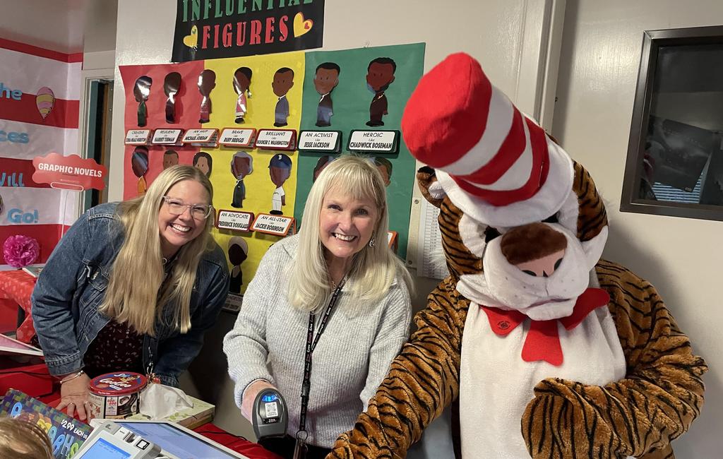 Zeeky, Mrs. Corning, and Mrs. Fenwick at the book faire
