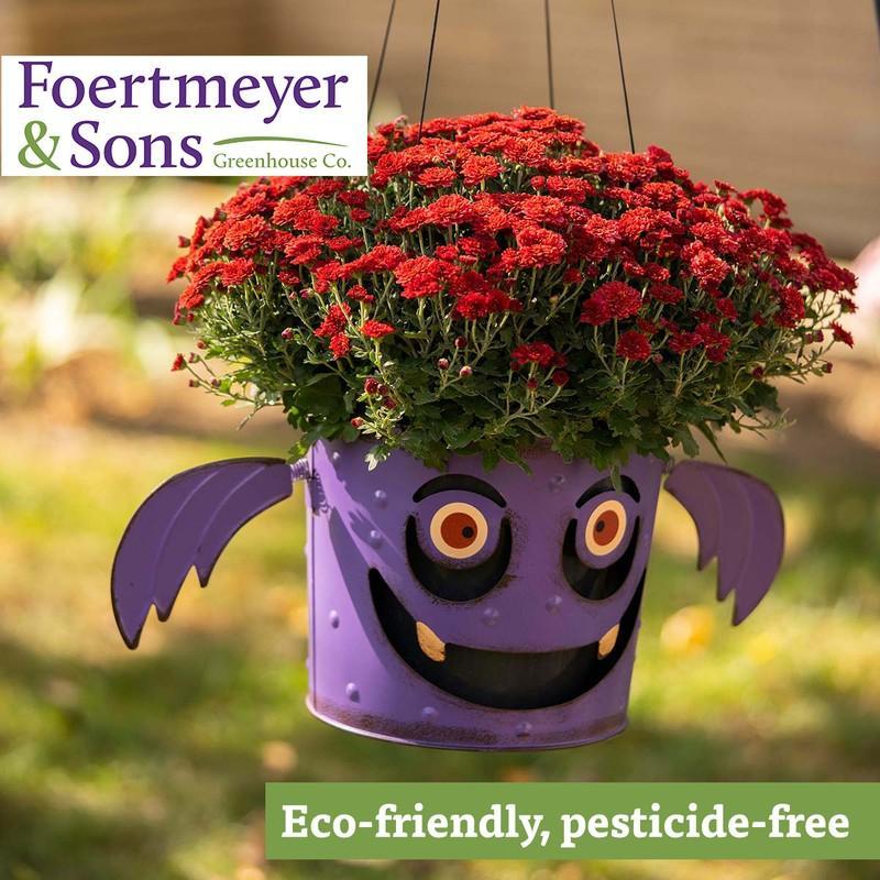 bat basket with red mum