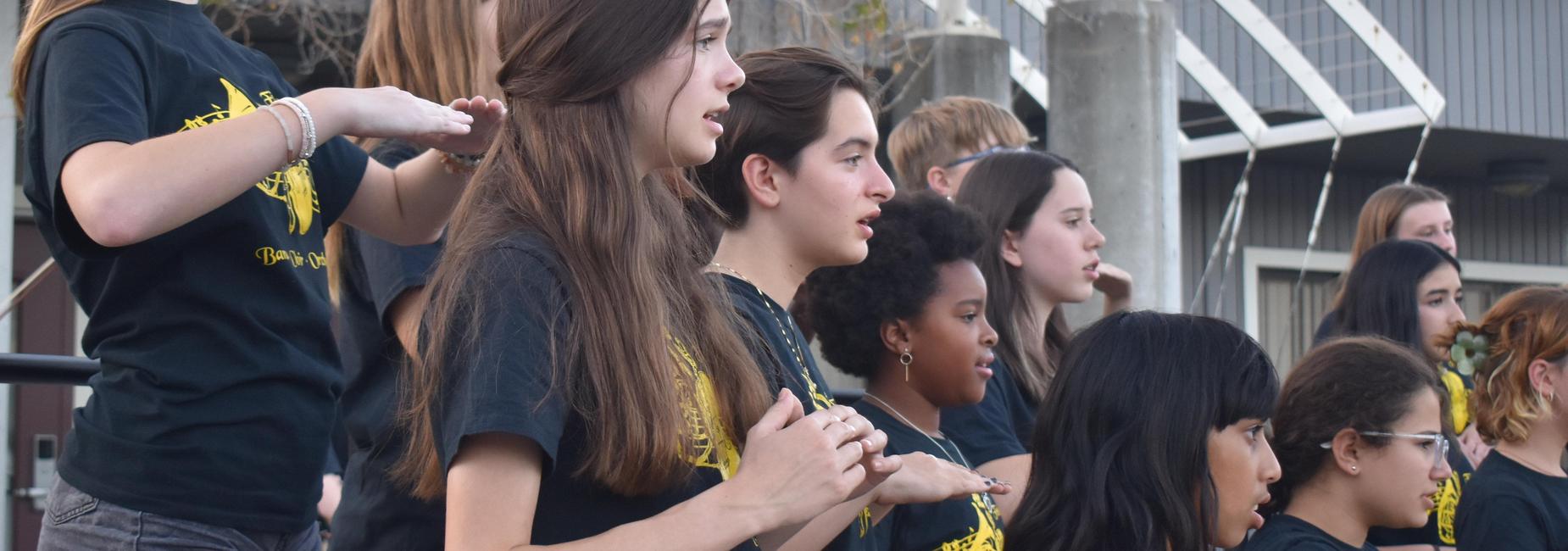 Choir sings on the Quad