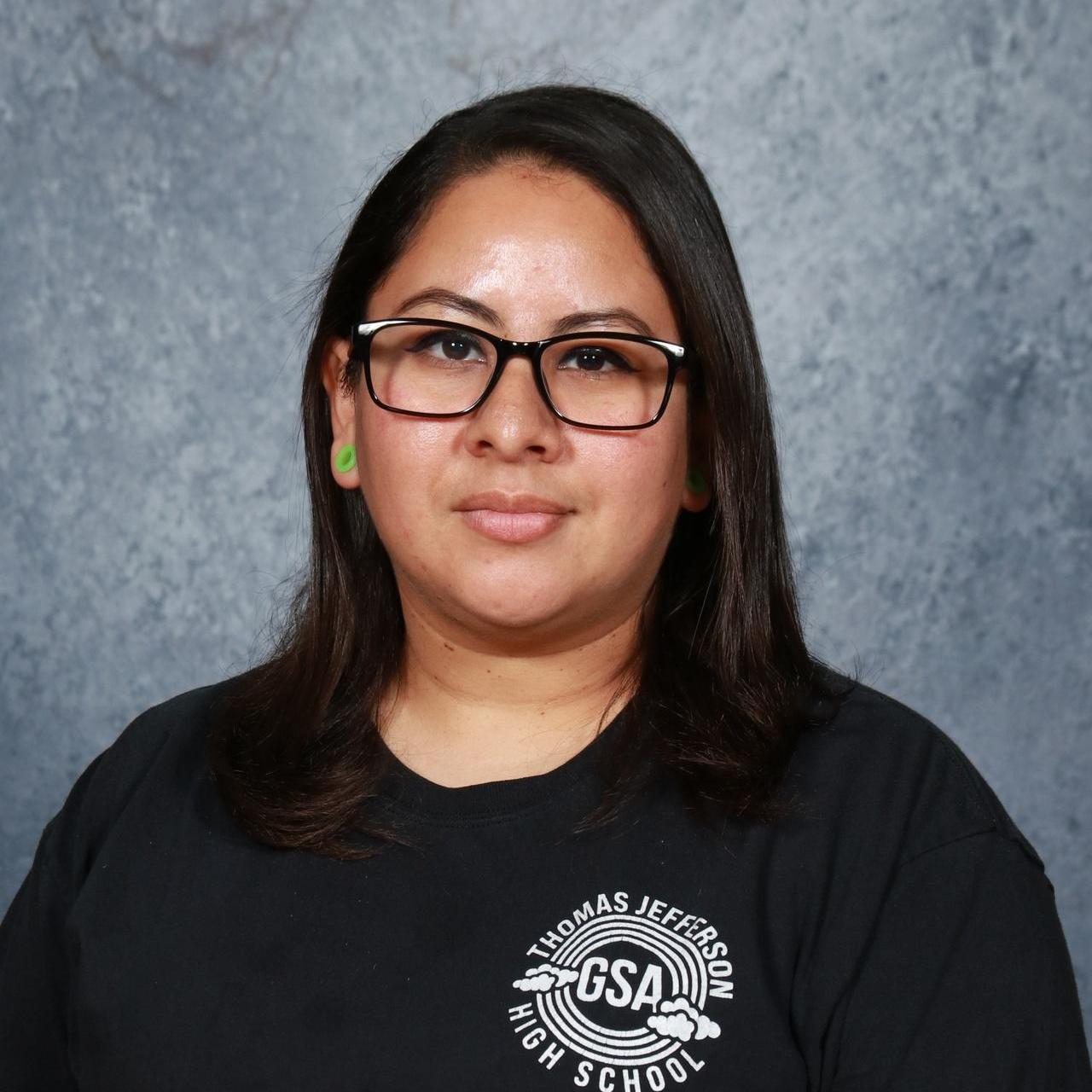 KarenErazo's Profile Photo