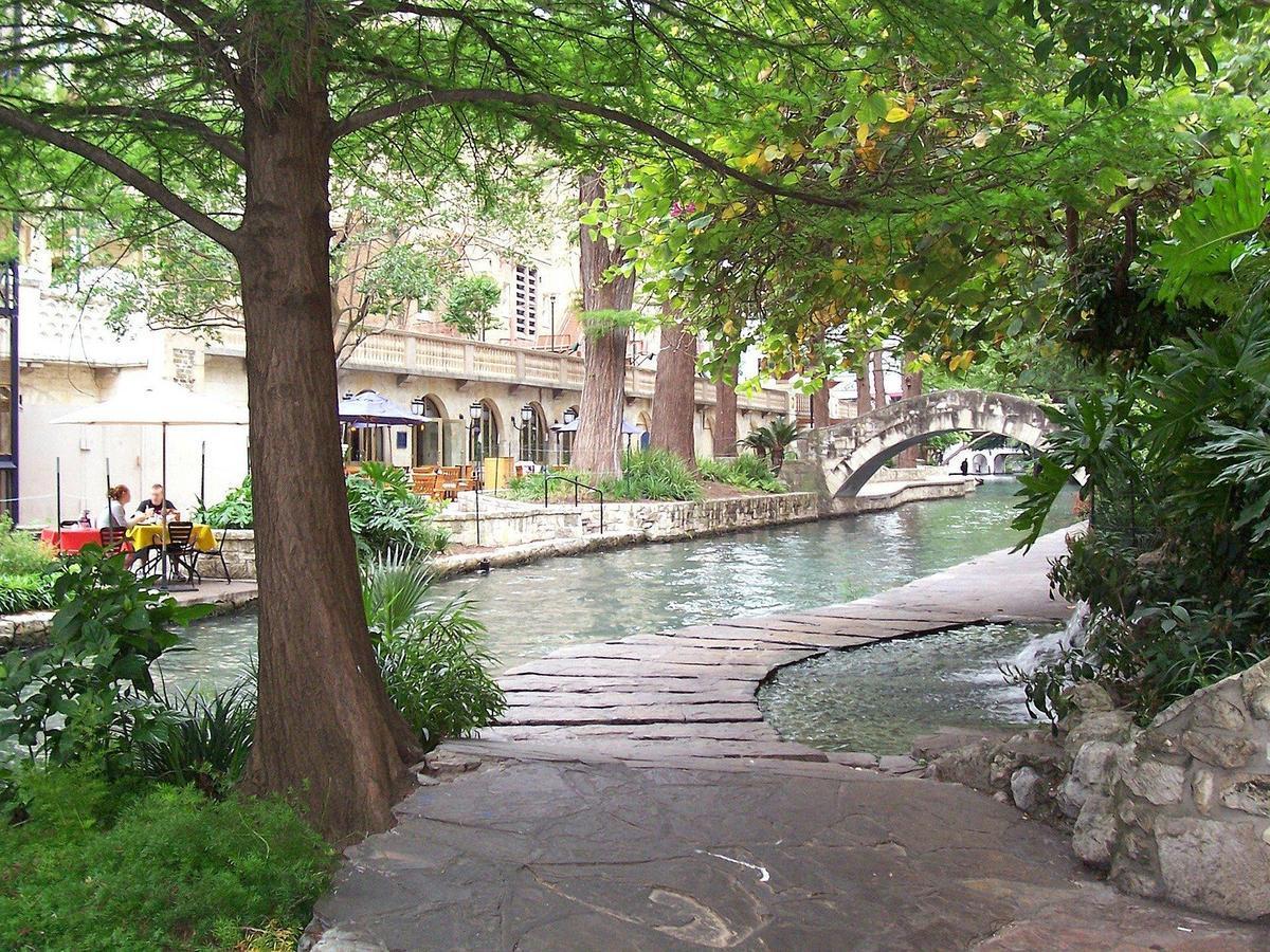 riverwalk