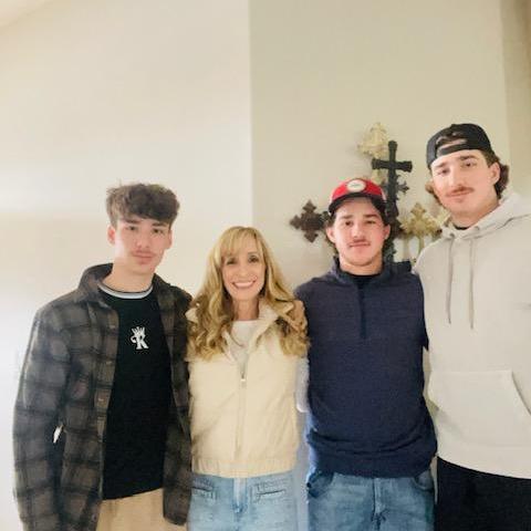 DanielleFroehlich's Profile Photo