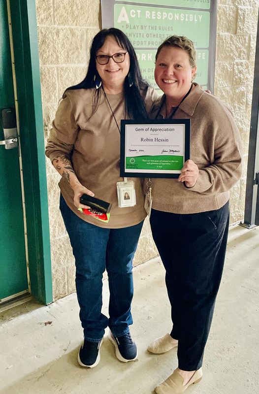 Robin Hessin - RJ Richey Gem for November Featured Photo