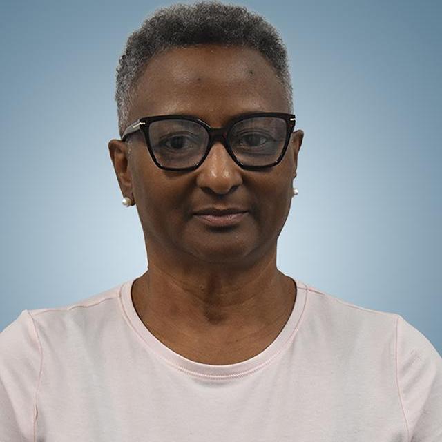 AliceWinns's Profile Photo