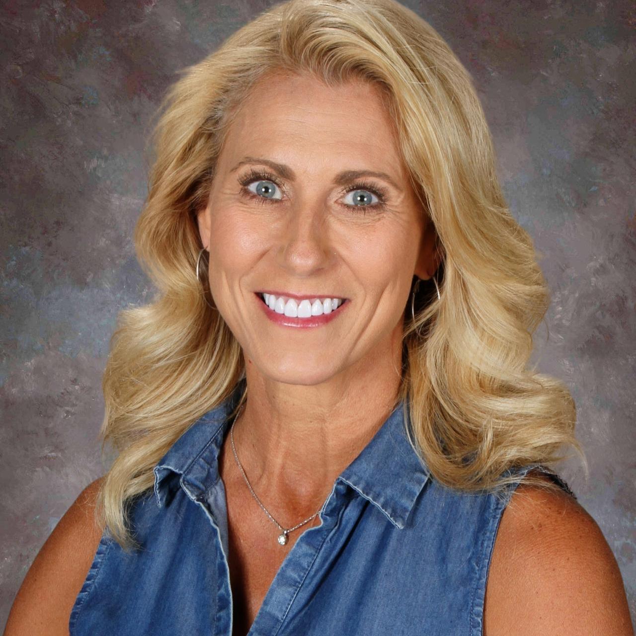 Mrs.Arnell's Profile Photo