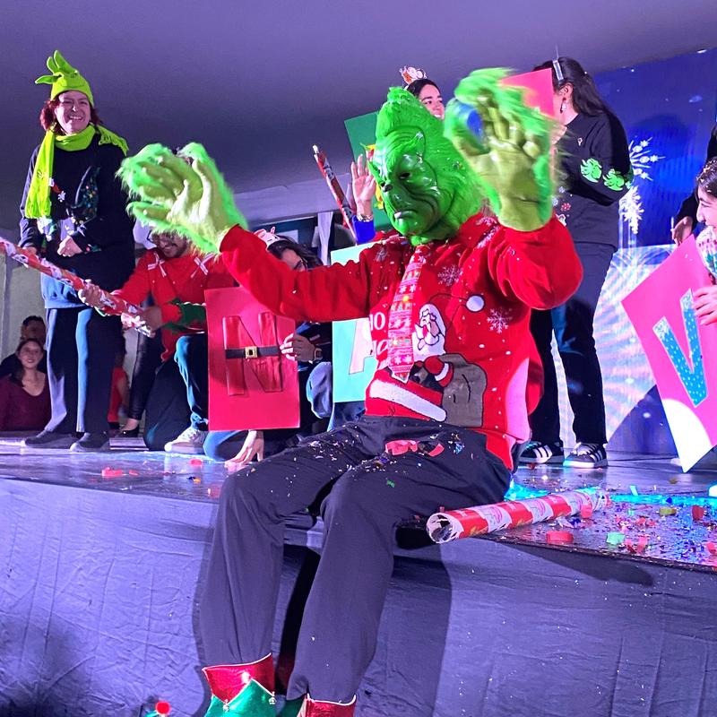 CEAM celebra una Noche Navideña inolvidable