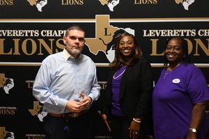 HopeRise visit to Leverett's Chapel.