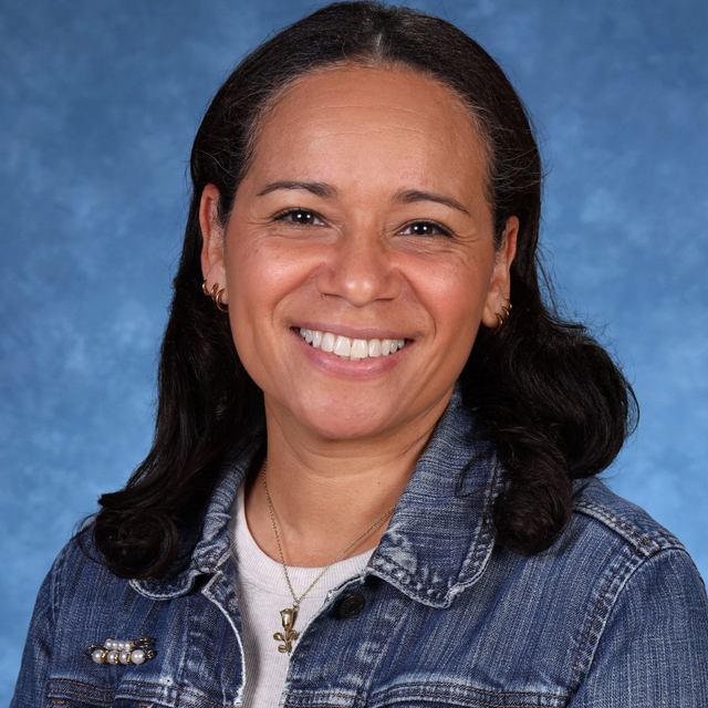 JenniferAlverio-Labarca's Profile Photo