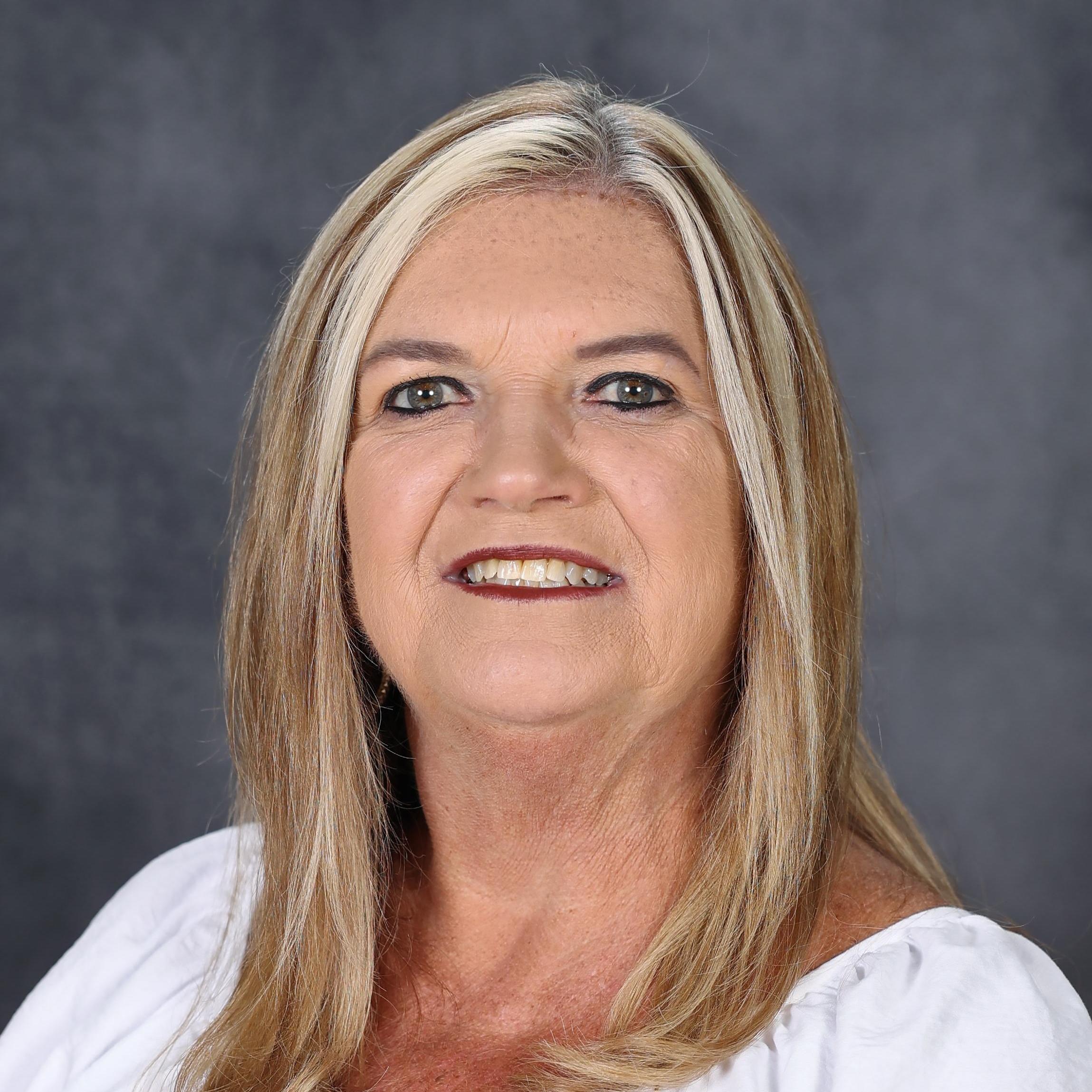 DawnHolman's Profile Photo