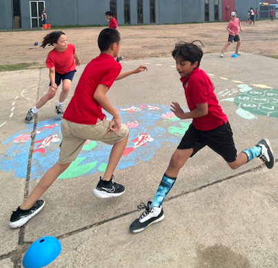 Kids play four square
