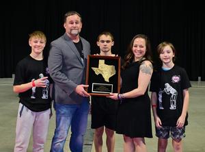 Chris allen with family