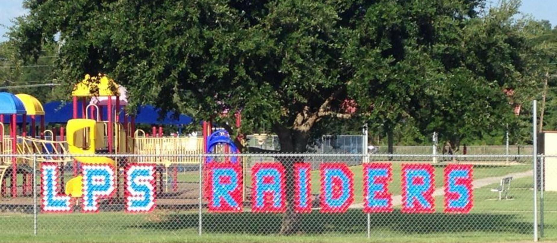 LPS Raiders Fence Decor