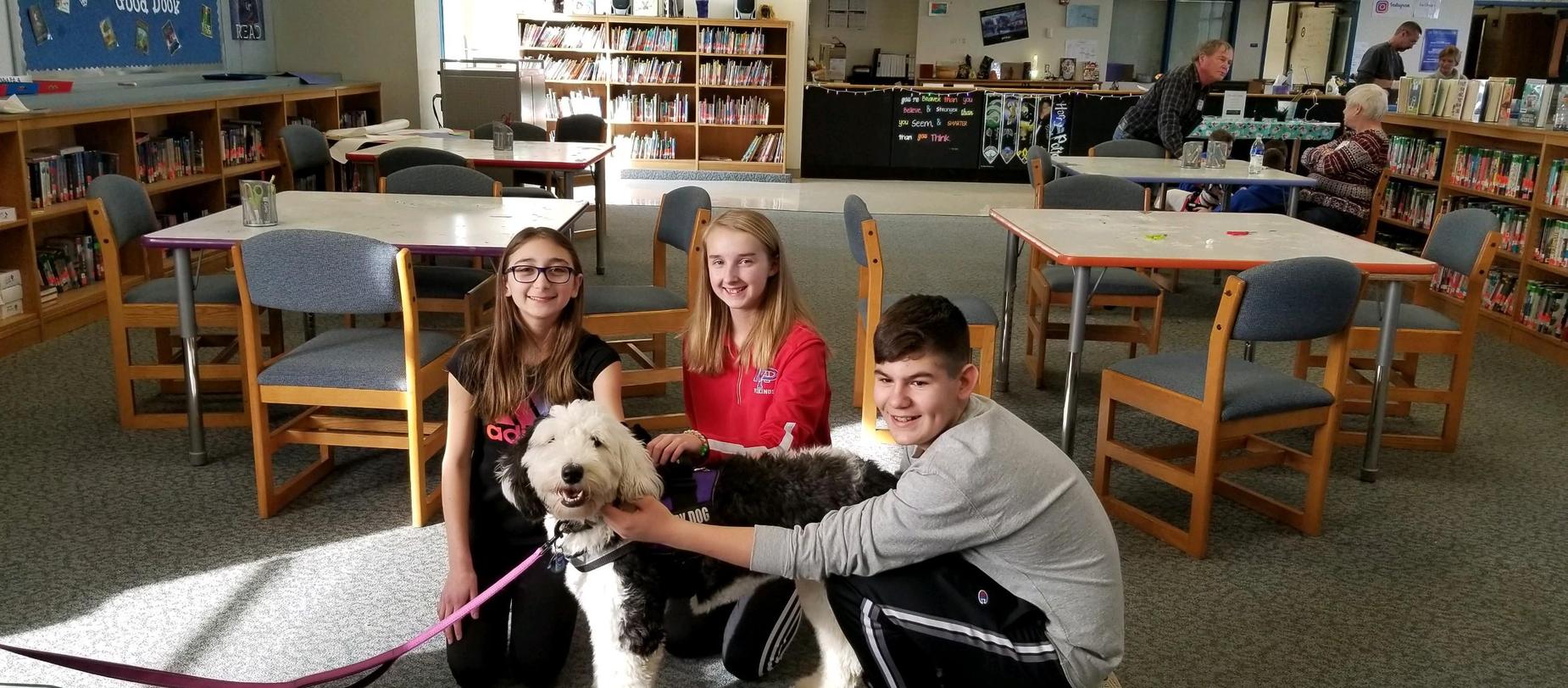 Students with Therapy Dogs