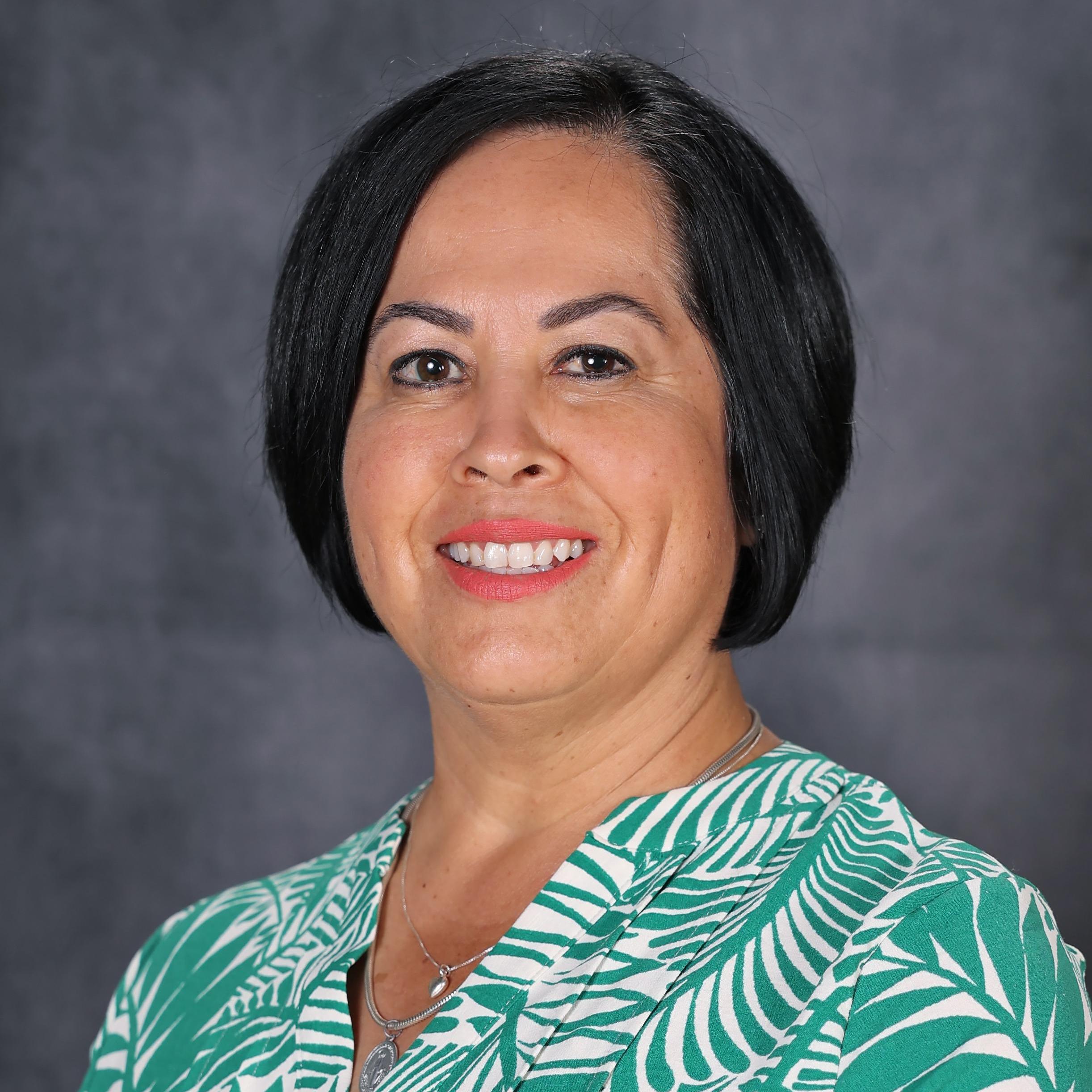 ClaudiaCharlton's Profile Photo