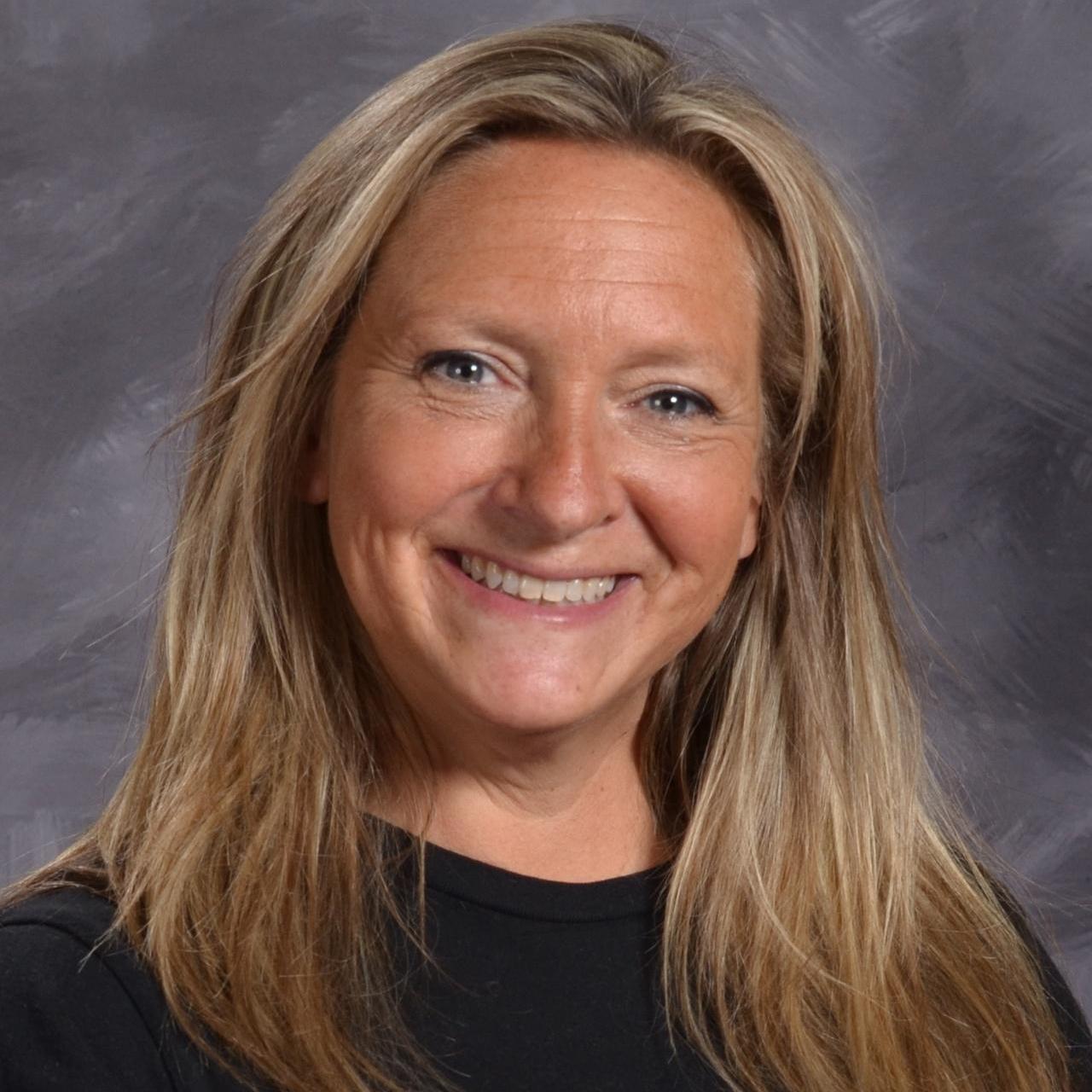 MollyNeveau's Profile Photo