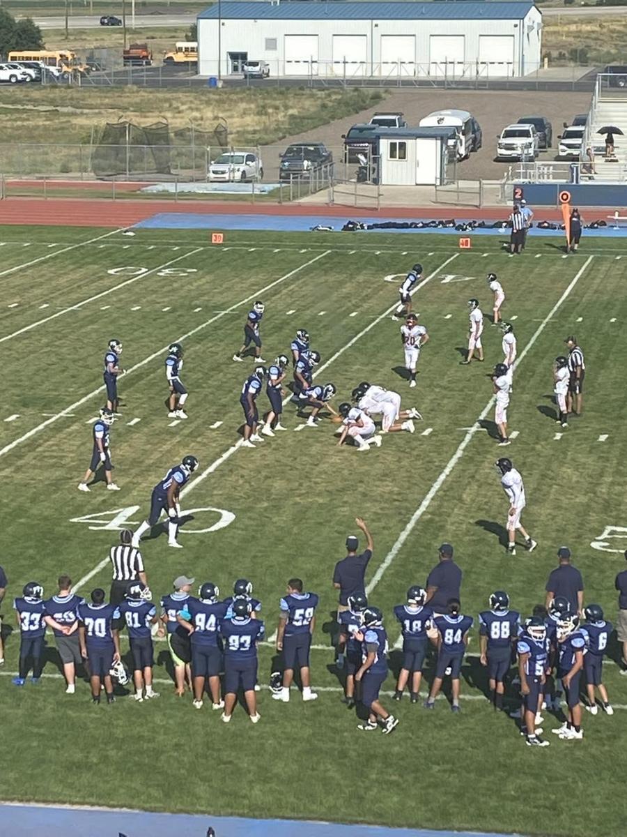 ms football team on the field