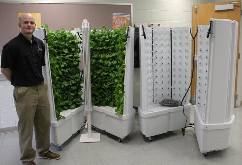 Hydroponic kits