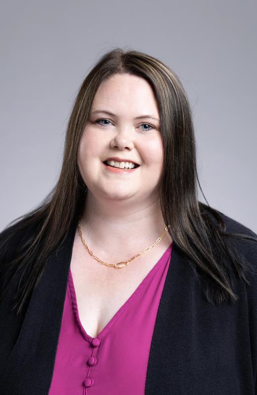 Kelly Kennedy Headshot