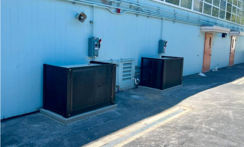 Mariposa mechanical screen install