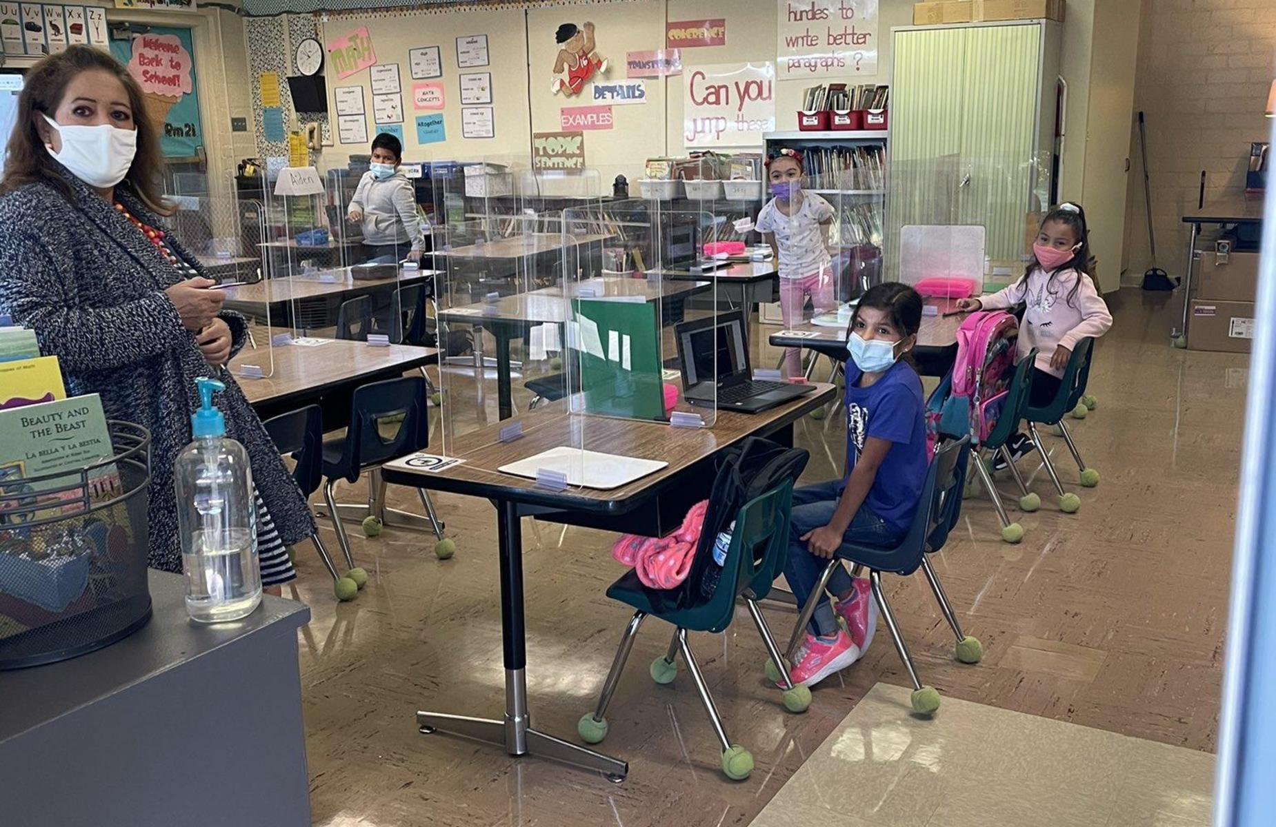 Welcome back to Philadelphia's TK-1st Grade! We are thrilled to have our scholars on campus and learning in person from their amazing teachers. #itsgoodtobeaphillie #proud2bepusd #cityofpomona