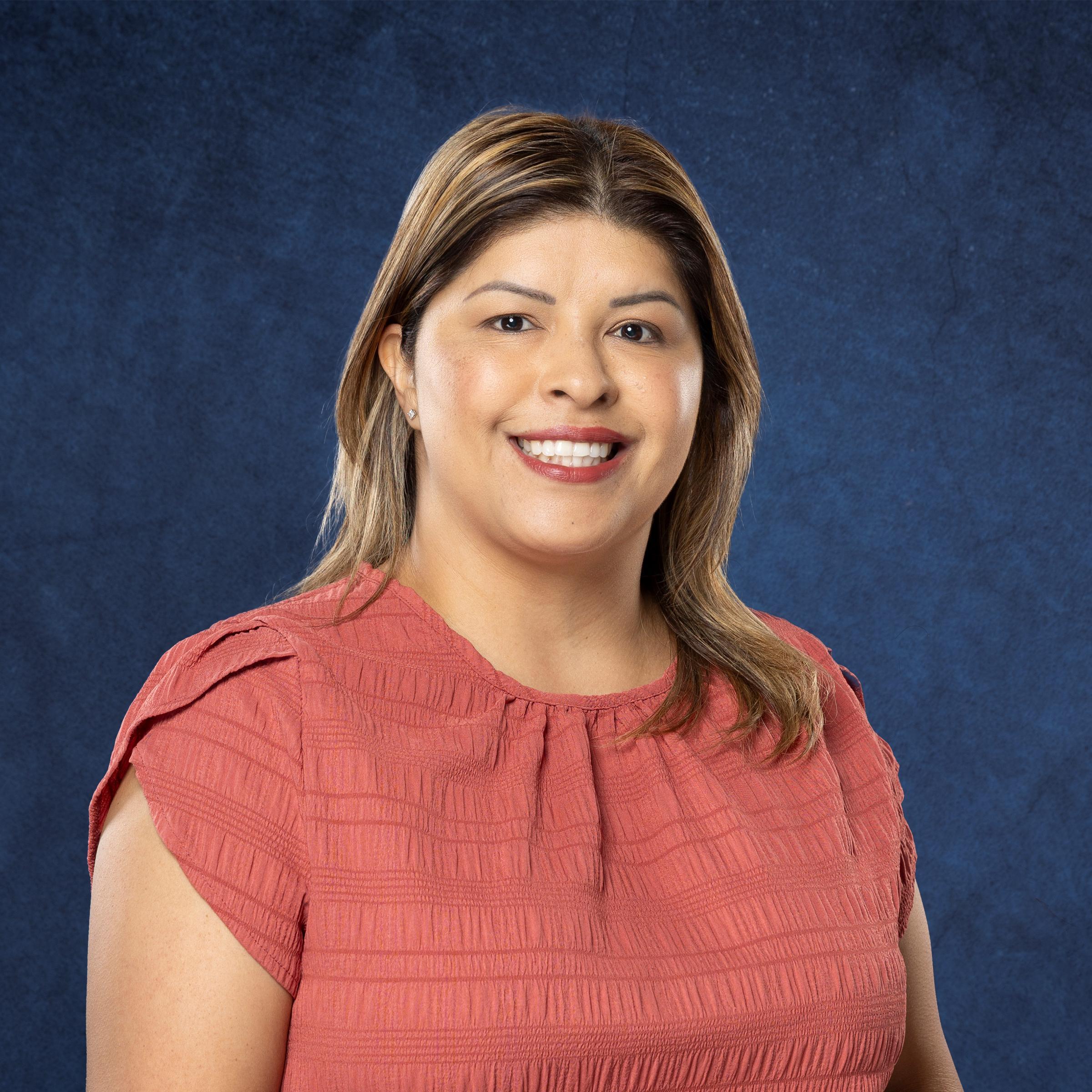 ElizabethRocha's Profile Photo