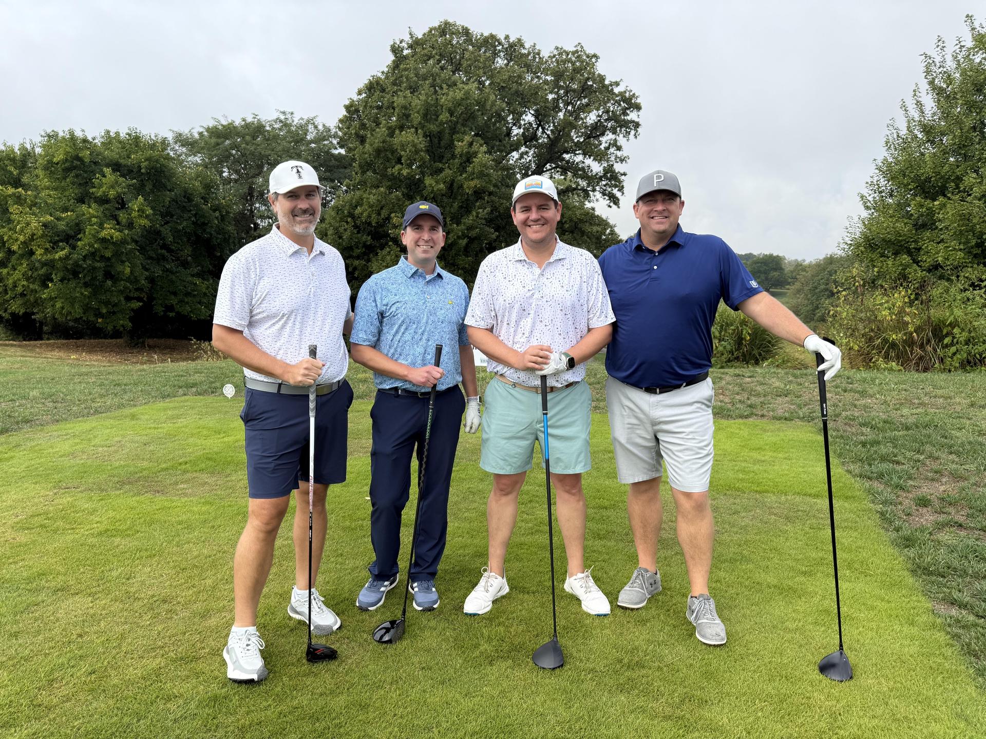 Golfers at the Vikings Boosters Golf Outing
