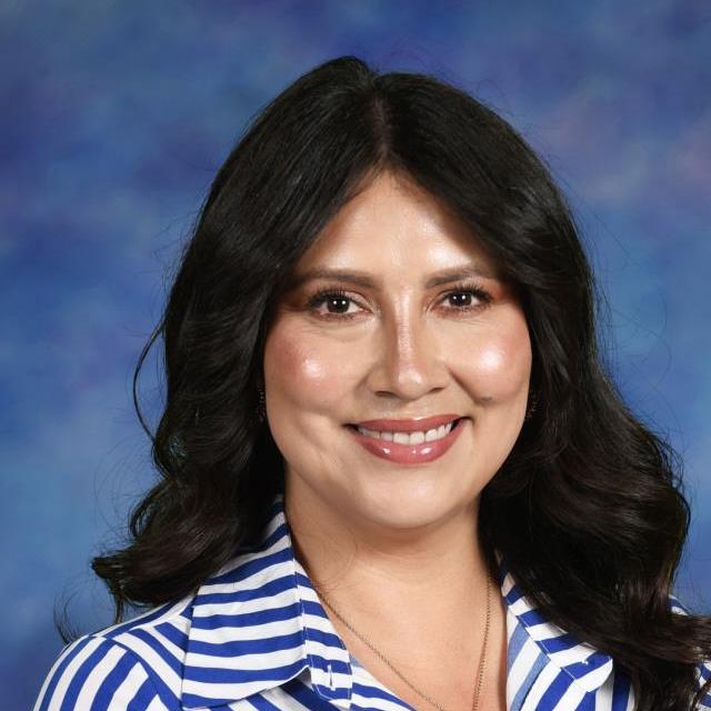 IsabelRomero's Profile Photo