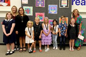 Garden Ridge Elementary artists for fall art show