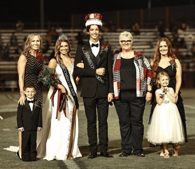 WLHS 2025 Homecoming King and Queen