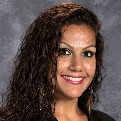 SuzannaAndrade's Profile Photo