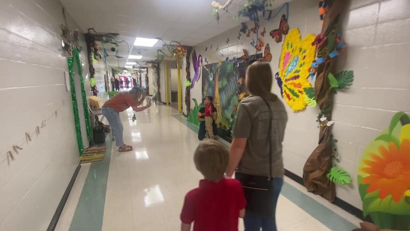 Northeast Elementary First Grade Hall First Day 2025