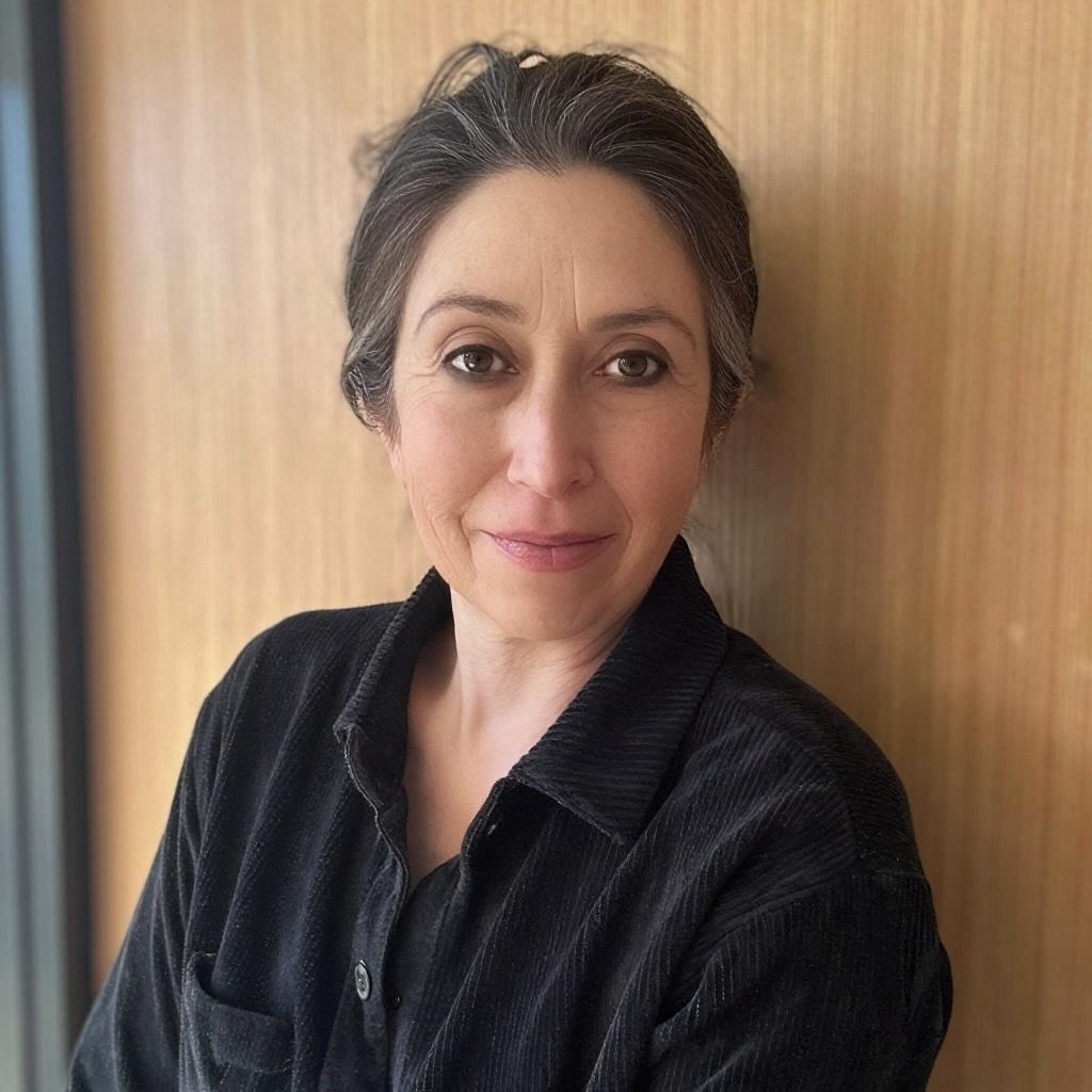 MonaReyes's Profile Photo