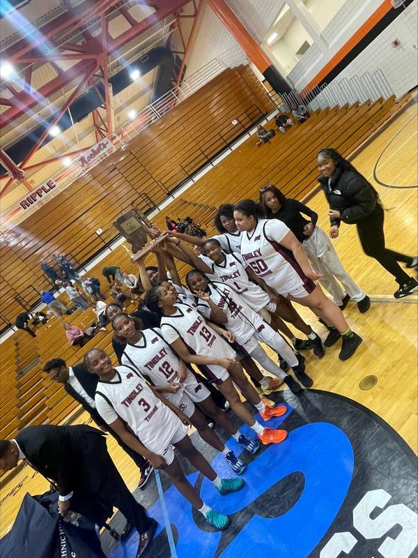 Lady Tigers Win Sectional Championship