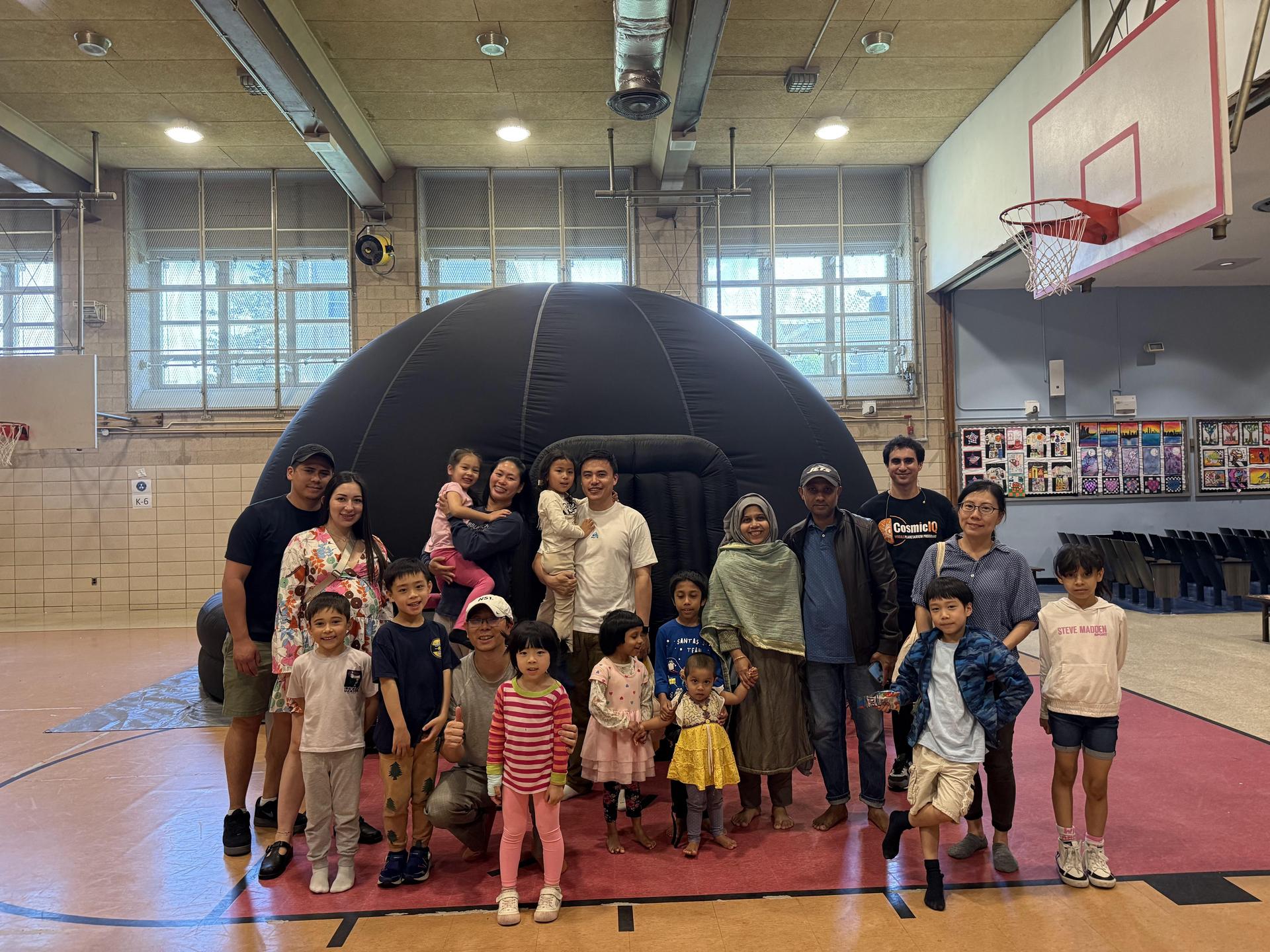 kids learning about out space 