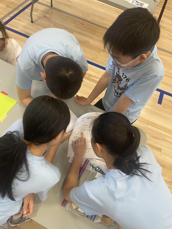group doing a science project
