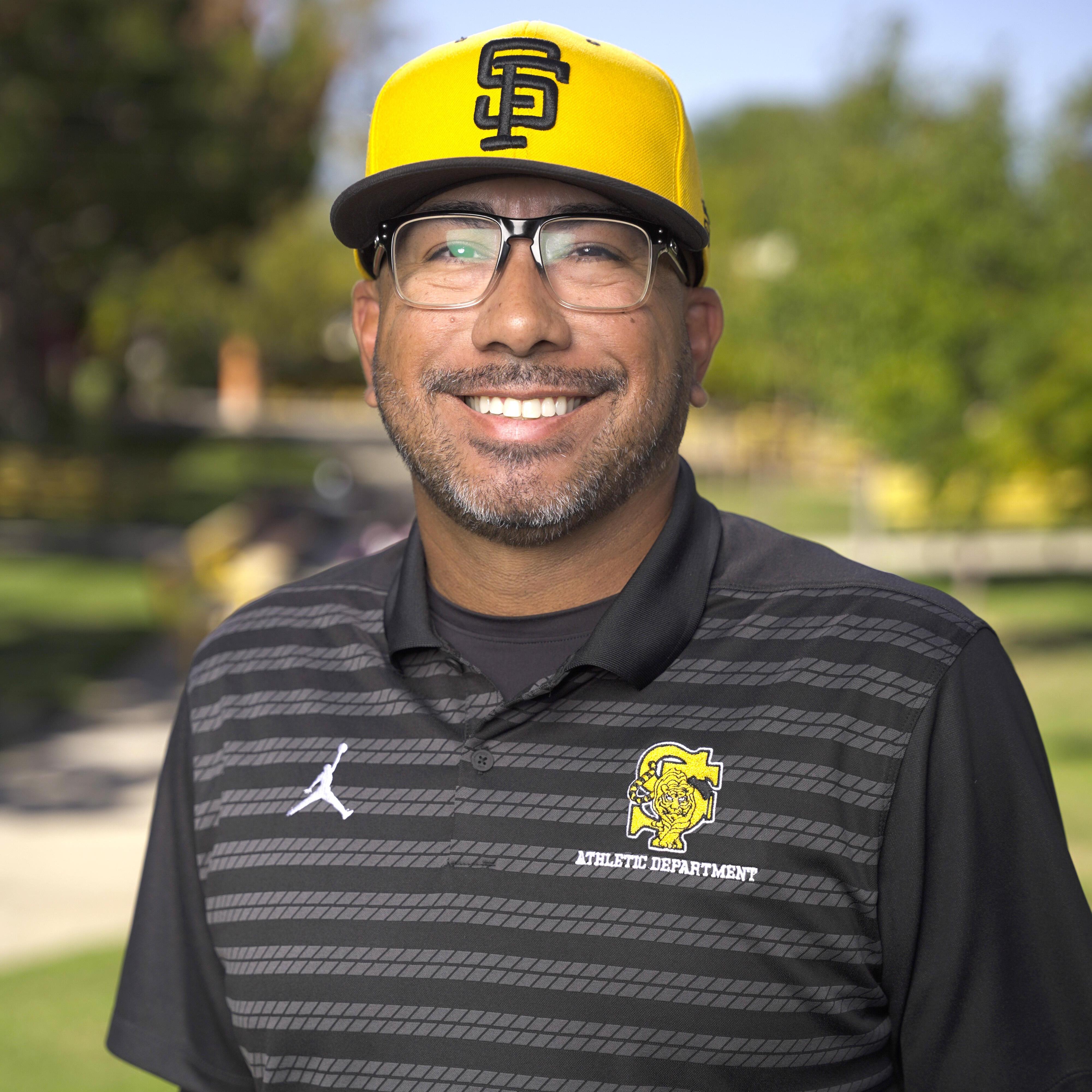 RaymondFigueroa's Profile Photo