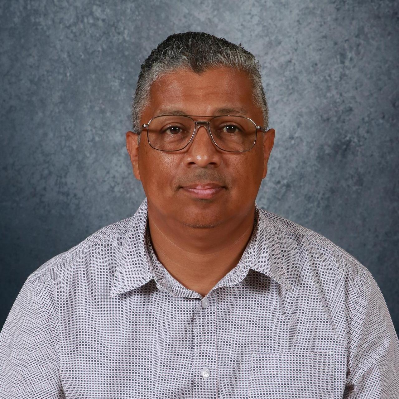 FernandoAlmader's Profile Photo